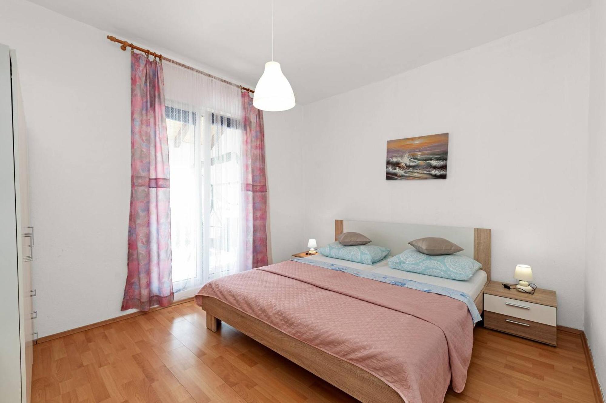 Apartment Lara Tribalj Eksteriør billede